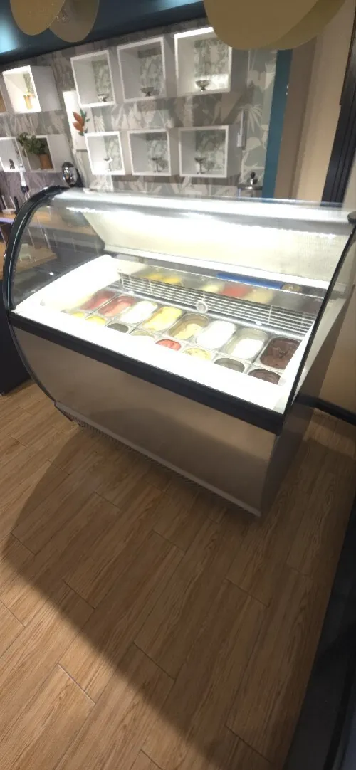 Présentoir à glaces