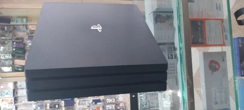 Ps4 pro 
