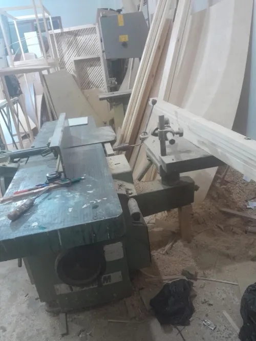 machine de menuiserie 