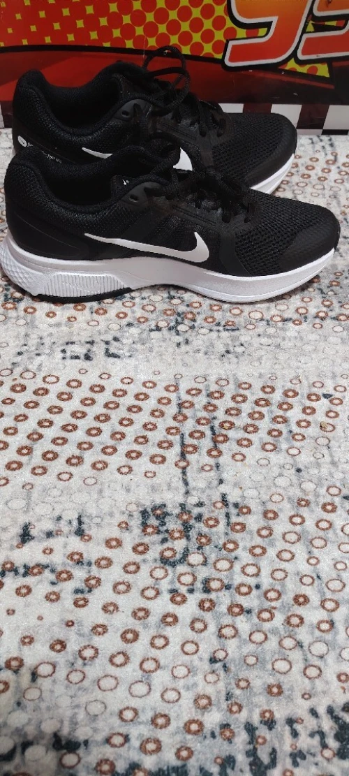Nike 42
