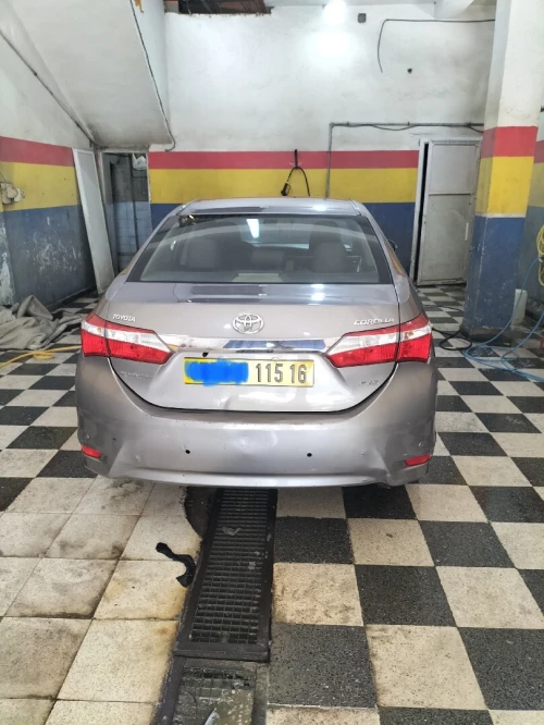 Toyota Corolla 2015 Business