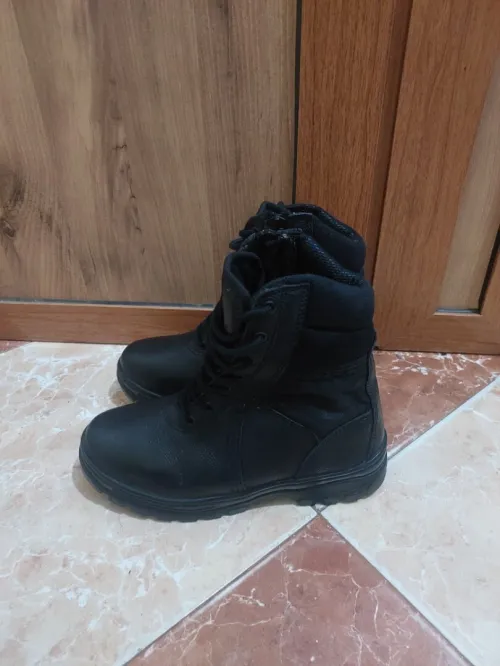 Rangers en cuir (pointure 42)