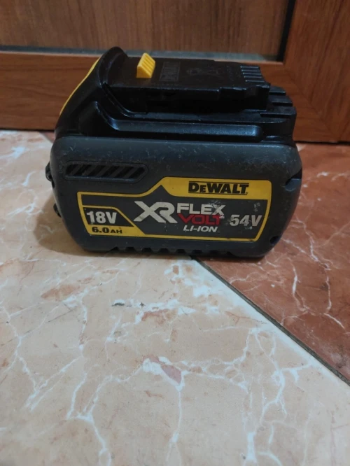 Batterie Dewalt XR FLEX VOLT 18v 54v 6Ah