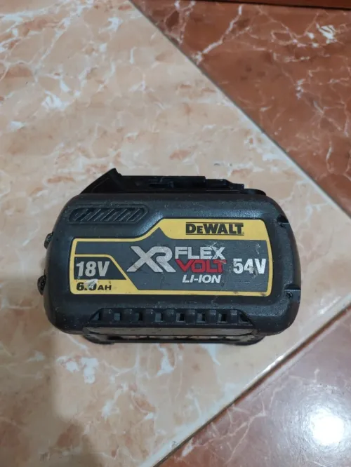 Batterie dewalt XR FLEX VOLT 18/54v 6Ah
