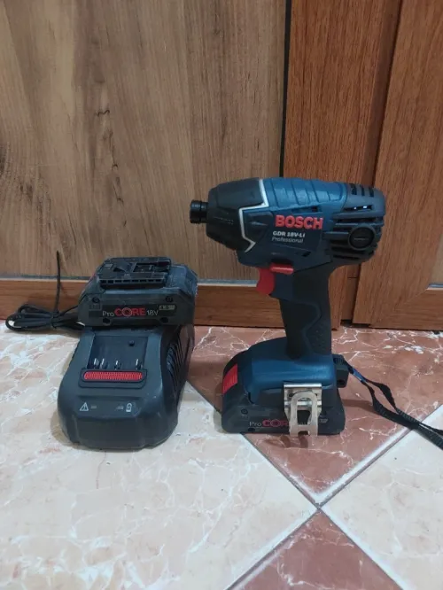 Visseuse à choc Bosch 18v 4Ah ProCore