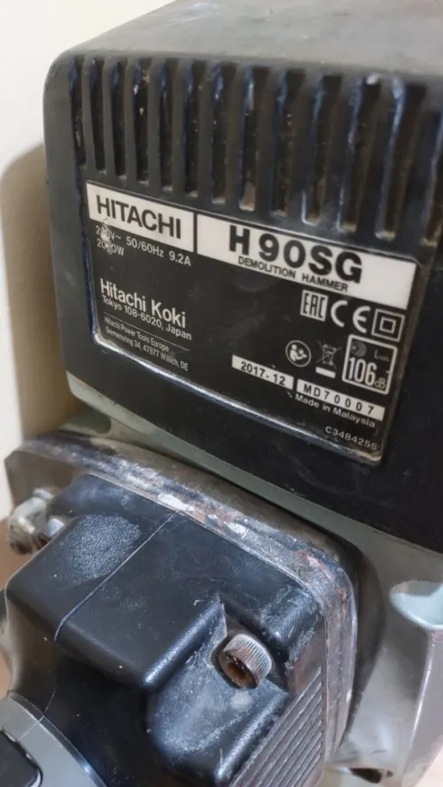 Démolisseur Hitachi 2000w