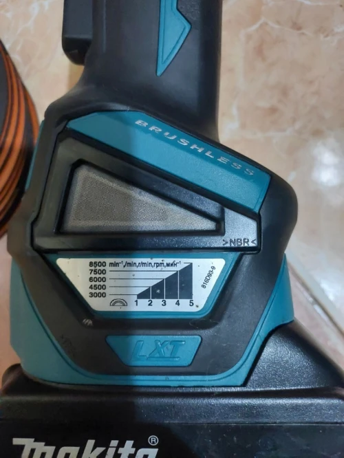 Meleuse angulaire Makita X-Lock 125mm (très puissante)