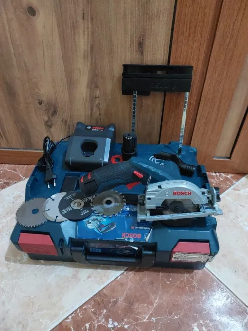 Scie circulaire Bosch 12v