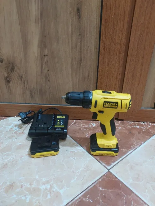 Visseuse Stanley 10.8v