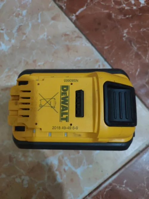 Batterie Dewalt XR FLEX VOLT 18v 54v 12Ah