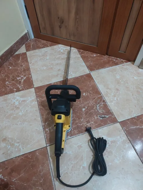Scie alligator Dewalt DWE398 - QS