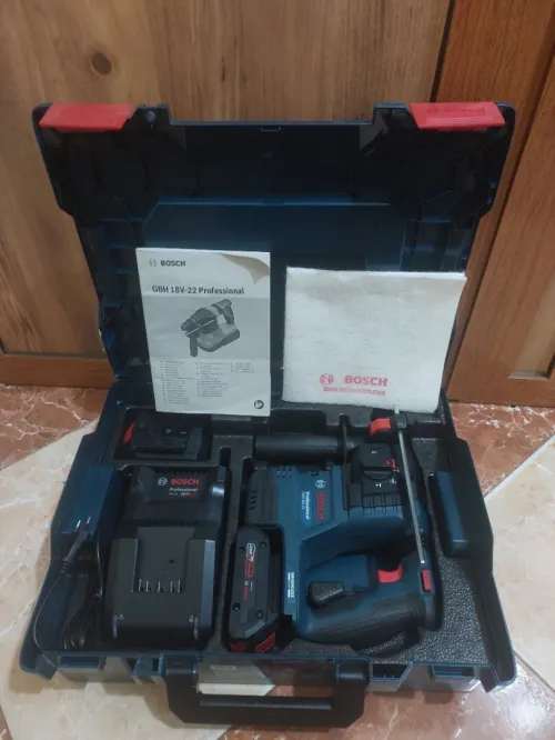 Perforateur Bosch compact 18v 4Ah PROCORE (BL-2024)