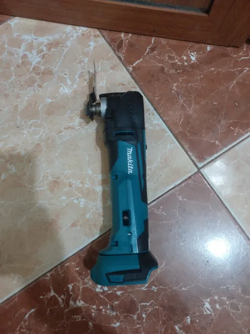 Multi-fonction Makita 18v (Solo)