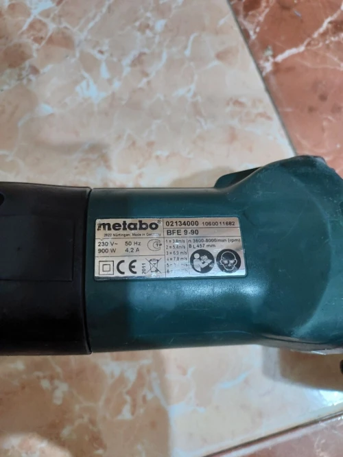 Ponceuse d'inox Métabo (Germany)
