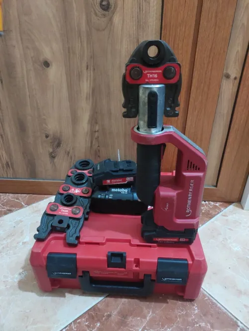 Sertisseuse Rothenberger ROMAX COMPACT TT TWIN TURBO 