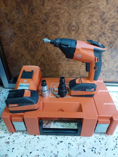 Visseuse Fein 18v 6Ah (charpente métallique)