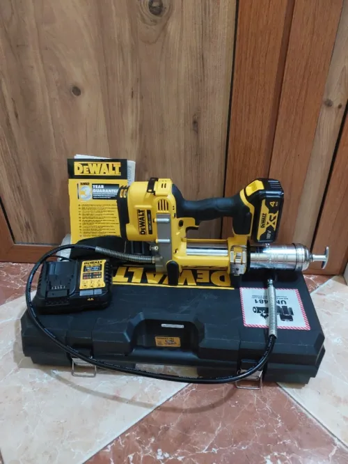 Pompe à graisse Dewalt 18v (USA)