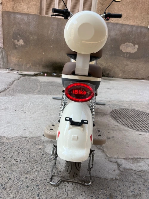 ebik دراجة كهربائية moto électrique Ebok scooter électrique 