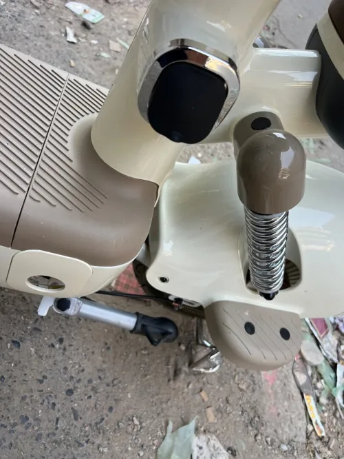 ebik دراجة كهربائية moto électrique Ebok scooter électrique 