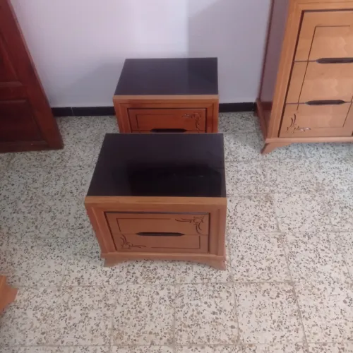 A vendre Chambre a coucher  en hetre massif
