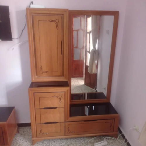 A vendre Chambre a coucher  en hetre massif