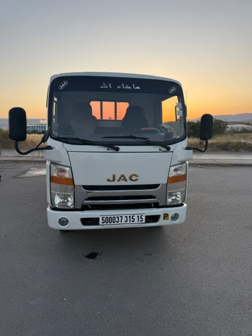 JAC 1040S climatisé 2015