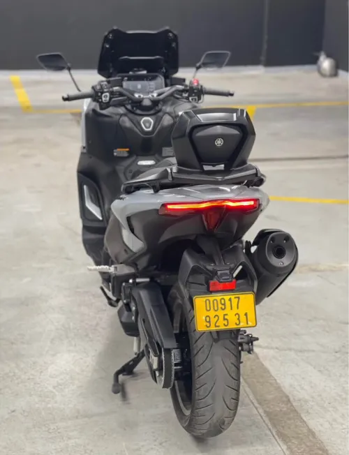 Tmax 563 Yamaha 2025