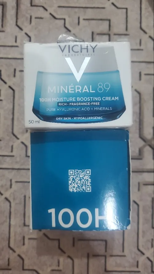 Skincare original  Vichy  Olay  No7 Clinique traitement peau + éclat + hydratation