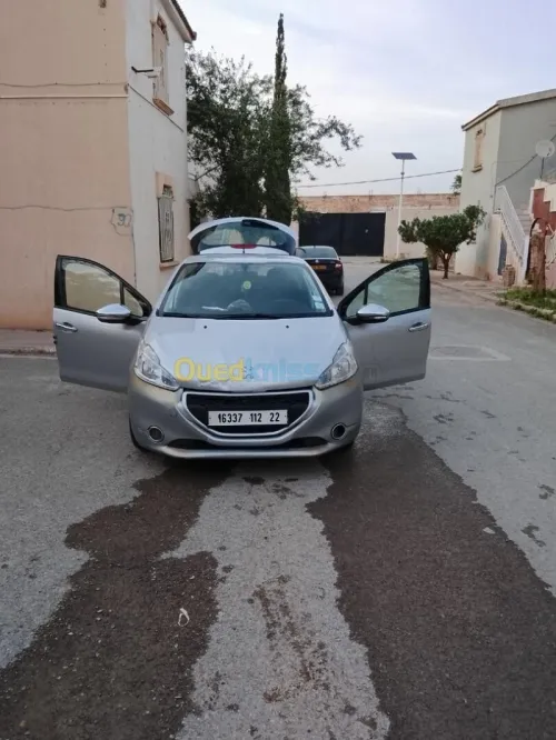 Peugeot 208 2012 Active