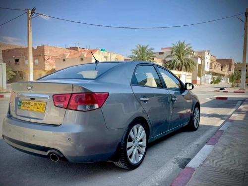 Kia Cerato 2011 