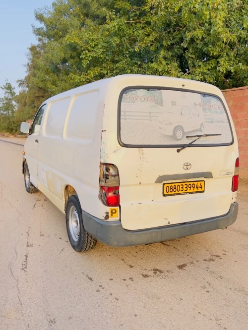 Toyota Forgon 1999