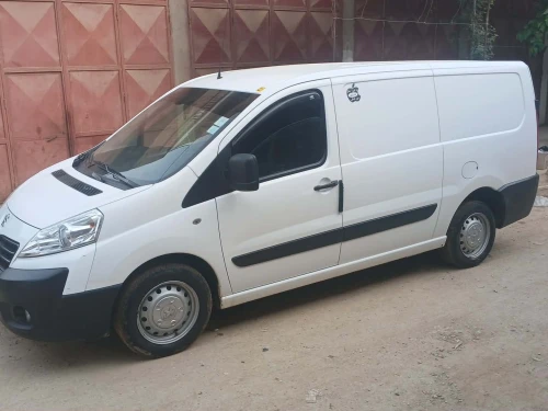 Peugeot Expert 2018