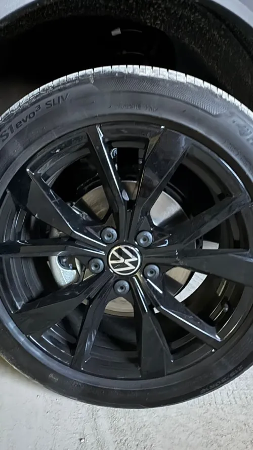 Volkswagen Golf 8 2025 R Black Edition 
