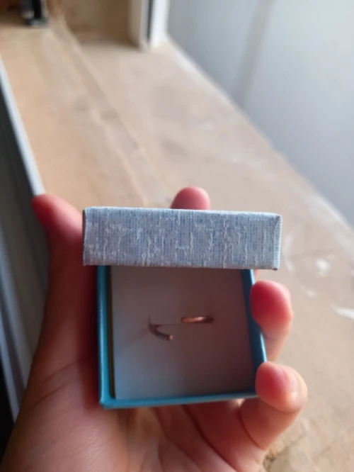 Bague en cuivre faite main élégante et légère