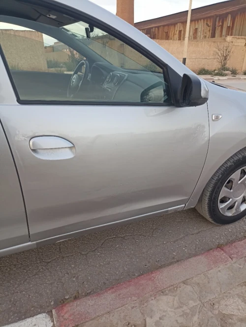 Dacia Logan 2015 