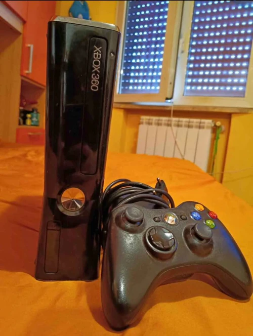Xbox 360 Slim Tres Propre+33 Jeux