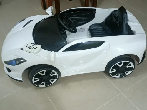 Voiture électrique pour enfants de 3 a 6 ans