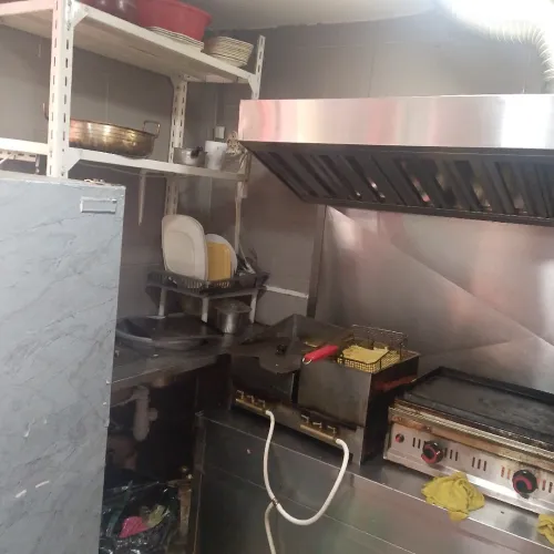 Fast food restaurant