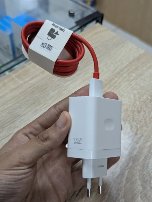 chargeur oneplus 100W