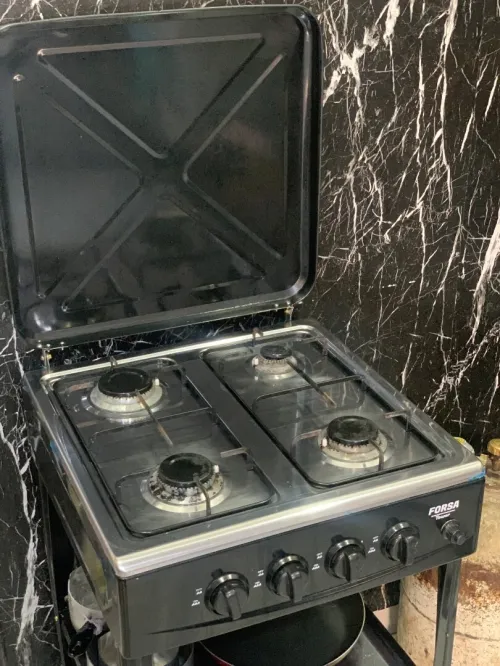 معدات حلويات و معجنات