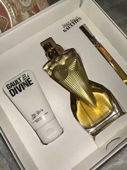 Coffret "eau de parfum" DIVINE jeans paul GAULTIER