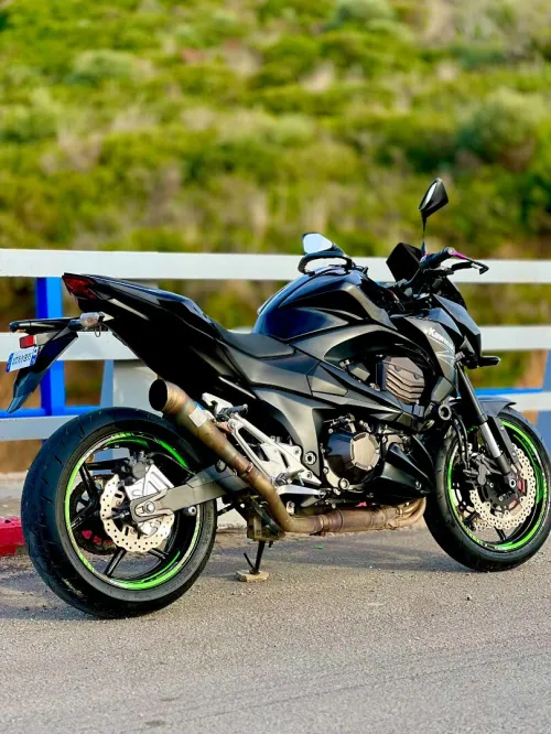 Kawasaki Z800 2013
