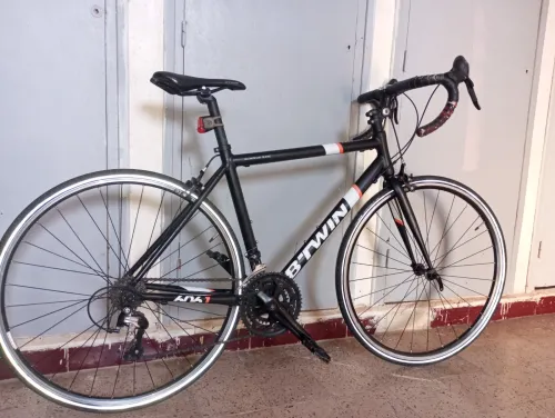 Vélo Decathlon triban 500