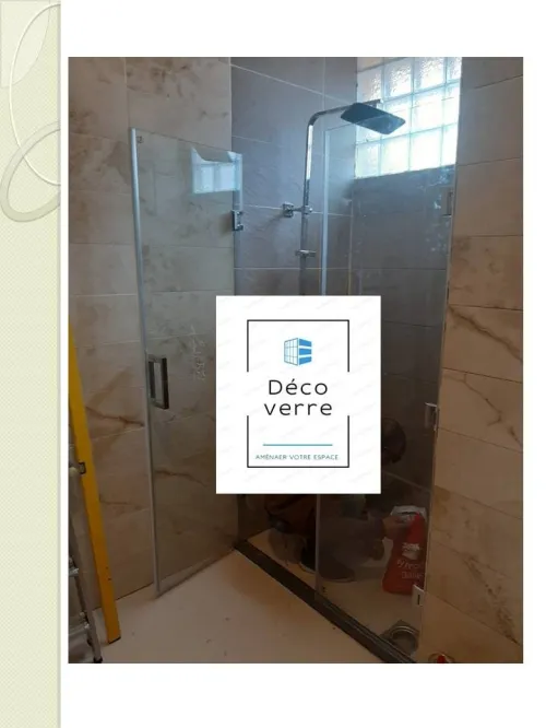 CABINE DE DOUCHE