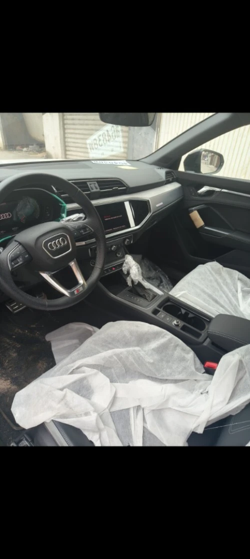 Audi Q3 2024 Sline