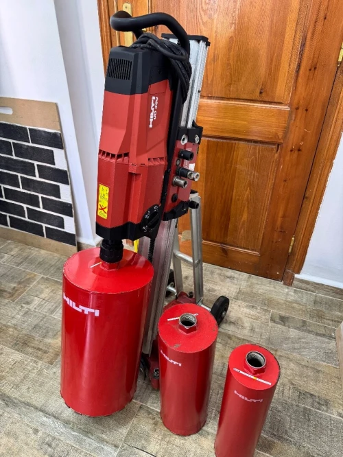 Carotteuse hilti
