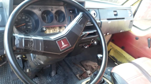 Toyota Bu65 1988