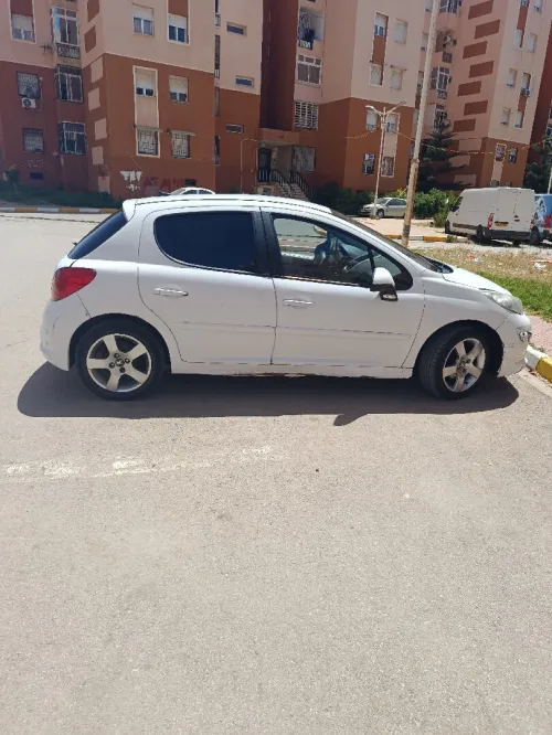 Peugeot 207 2007 