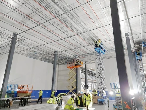 Construction des salles blanches et installation de CTA