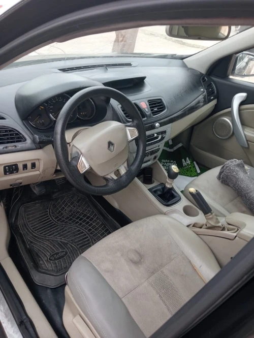 Renault Fluence 2010 Fluence